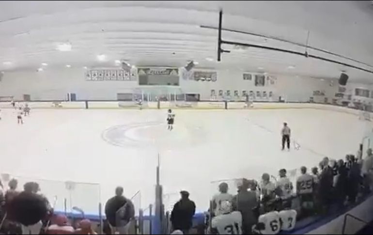 El ataque ocurrió poco después de las tres de la tarde en la pista cubierta del Lynch Arena, donde se disputaba un encuentro entre equipos de instituto como parte de un torneo escolar con la participación de varios planteles de la región. ESPECIAL