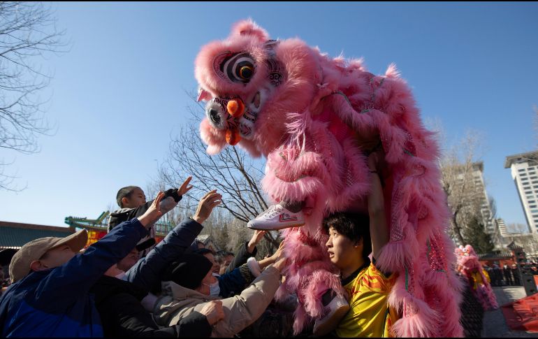 El Año Nuevo Chino también conocido como Año Nuevo Lunar comienza este 17 de febrero. EFE / EPA / ANDRES MARTINEZ CASARES