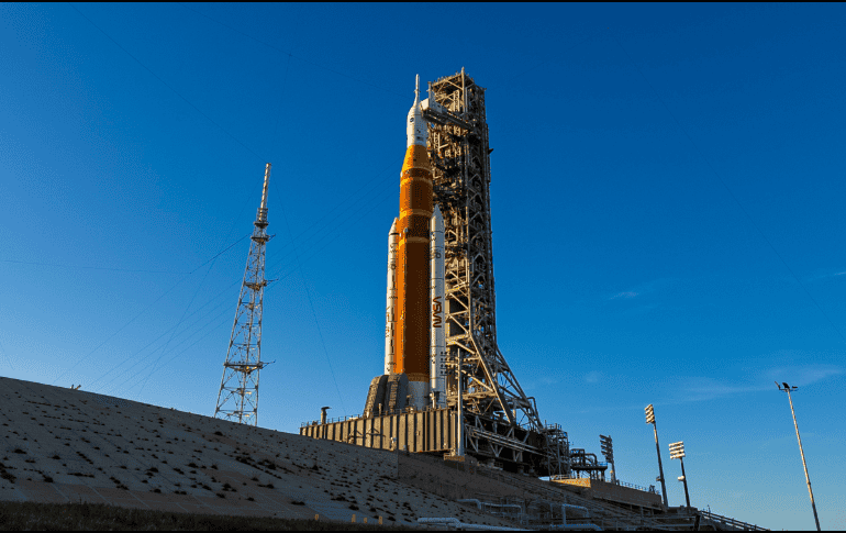 Artemis II llevará a cuatro astronautas alrededor de la Luna durante una misión de unos diez días. X / @NASA