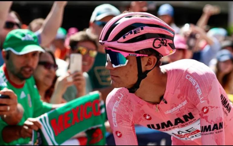 Isaac del Toro es segundo en la clasificación general de la carrera. AFP/Archivo