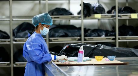 Entre los mitos más frecuentes están la creencia de que un paciente identificado como donante no será atendido con prioridad en urgencias. EFE/J. Méndez