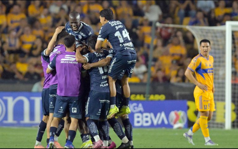 Pachuca hilvanó su sexta jornada sin derrota para escalar a la segunda posición de forma provisional con 14 puntos. EFE/M. Sierra