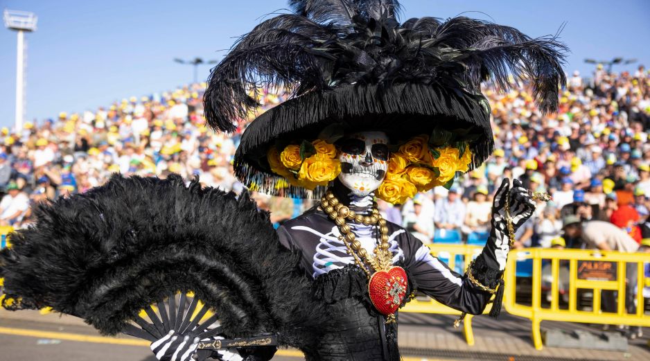 Los temas del Carnaval de Río suelen entrelazarse con mensajes políticos. EFE/ARCHIVO
