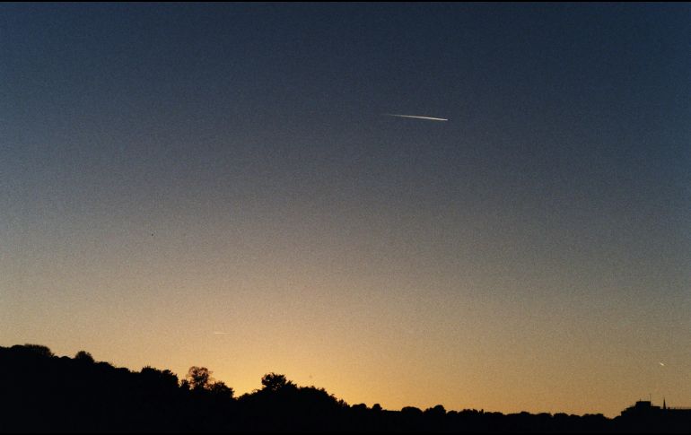 Este fenómeno se acompaña de explosiones o destellos que pueden apreciarse incluso a plena luz del día. Unsplash