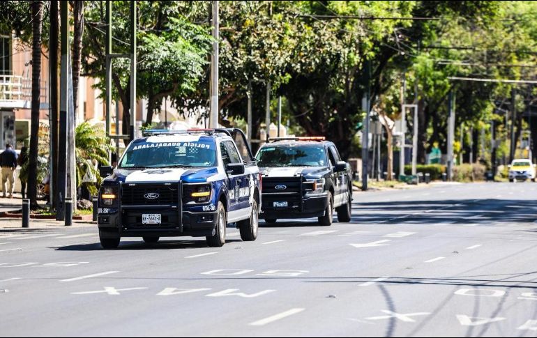 Patrullaje se aprecia en las calles. Unidades de la Policía de Guadalajara recorren avenidas principales como parte de los operativos de vigilancia. EL INFORMADOR / A. Navarro