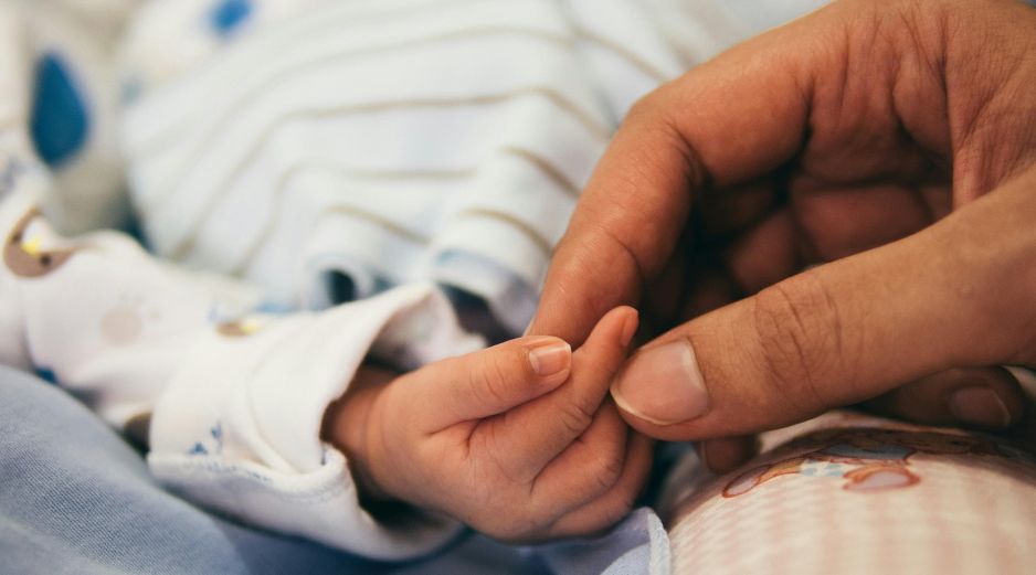 El primer estudio de 354 mujeres analizadas entre tres y seis años después del parto, muestra que quienes habían tenido preeclampsia (148 de ellas) y desequilibrio angiogénico. Unsplash