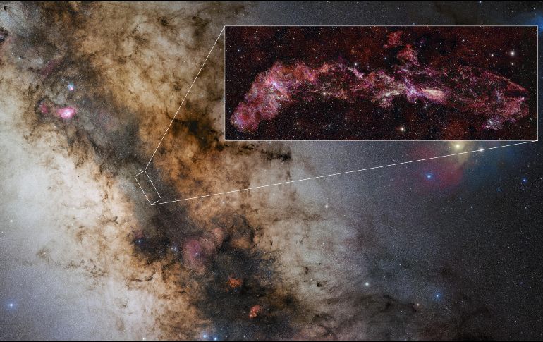 La imagen revela una compleja red de filamentos de gas cósmico con un detalle sin precedentes.  EFE/ Alma/ S. Longmore- Observatorio Europeo Austral