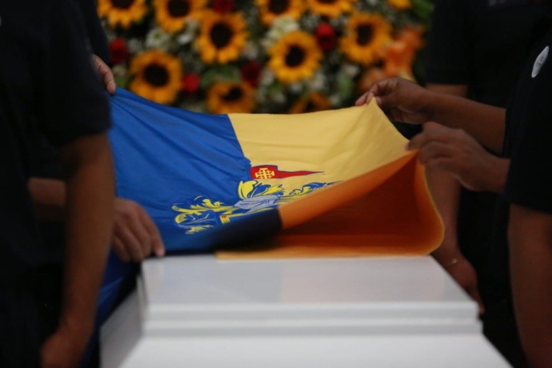 Durante el homenaje, se recordó que el oficial custodio transmitía que ser policía significa calidez, amabilidad y generosidad, además de valentía y arrojo. ESPECIAL/SSJ&nbsp;