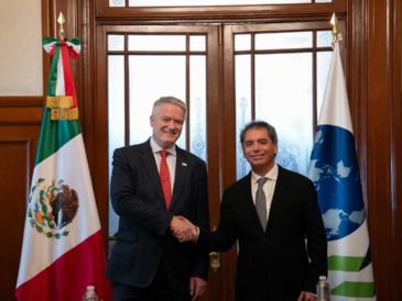 La Organización para la Cooperación y el Desarrollo Económicos reconoció la resiliencia económica de México, pero hizo un llamado a reducir el déficit y acelerar reformas para elevar productividad y crecimiento sostenible. X/ @Hacienda_Mexico.