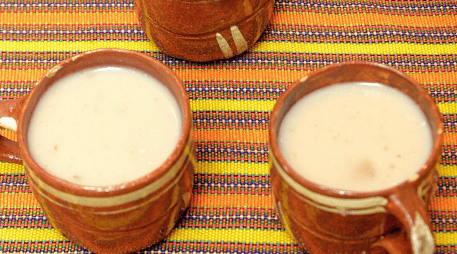 Esta bebida, presente en reuniones familiares y celebraciones como cumpleaños, forma parte de una tradición que también se extiende a otras zonas del sur de México. EL INFORMADOR/ ARCHIVO