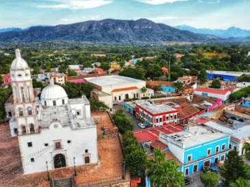 El destino turístico está ubicado en la Sierra Madre Occidental, a solo 160 kilómetros de Culiacán. ESPECIAL / GOBIERNO DE SINALOA