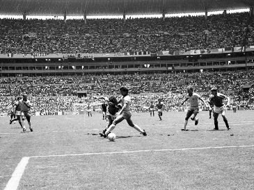 El 21 de junio de 1986 quedó grabado en la memoria de la "Perla de Occidente" como uno de los días más tristes en la historia del futbol en la capital de Jalisco. EL INFORMADOR / ARCHIVO