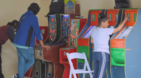 Autoridades han advertido que las maquinitas tragamonedas fomentan la ludopatía y exponen a menores a entornos vinculados con el narco. EL INFORMADOR/ARCHIVO
