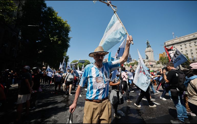 Las modificaciones en la reforma laboral son cuestionadas ya que en vez de modernización, se están atrasando más de 100 años. EFE/J. I. Roncoroni
