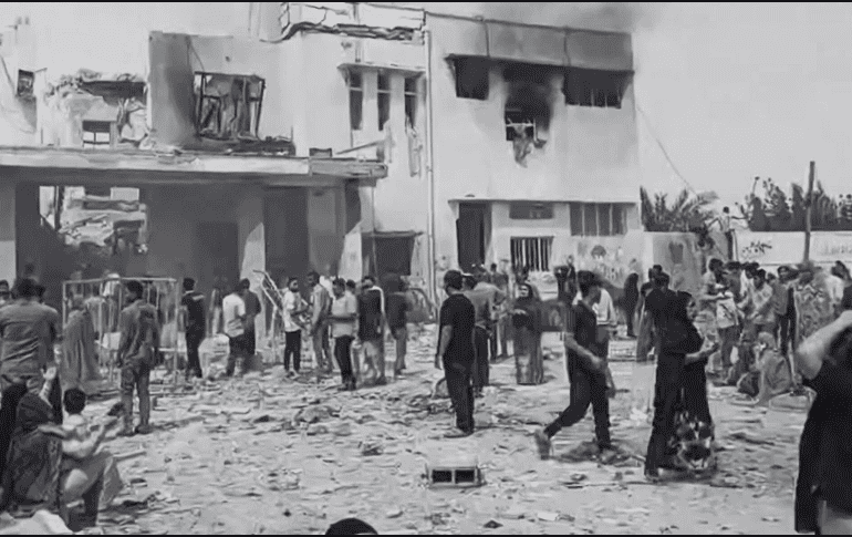 Al menos 53 niñas murieron cuando la escuela de la ciudad de Minab en la que estaban esta mañana fue alcanzada en un ataque que además causó 48 heridos. EFE/MEHR