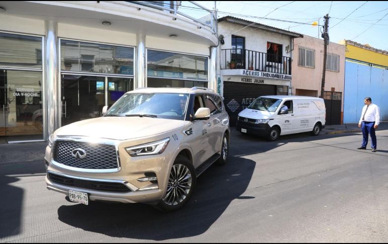 En las inmediaciones del recinto funerario en la colonia San Andrés se instaló un fuerte operativo de vigilancia por parte de fuerzas de seguridad estatales y federales. EL INFORMADOR/J. Acosta