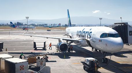 La nueva base de mantenimiento de Volaris permitirá atender aeronaves y ampliar su capacidad operativa en el aeropuerto de Guadalajara. EL INFORMADOR