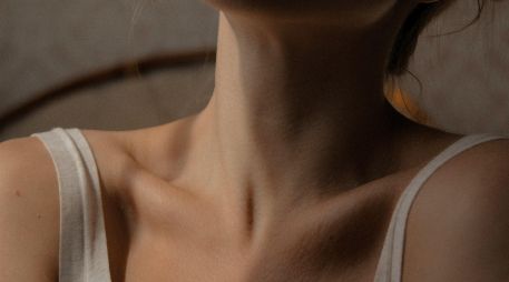Puede haber diversas razones por las que hay temblores en el cuerpo. UNSPLASH / EL S.