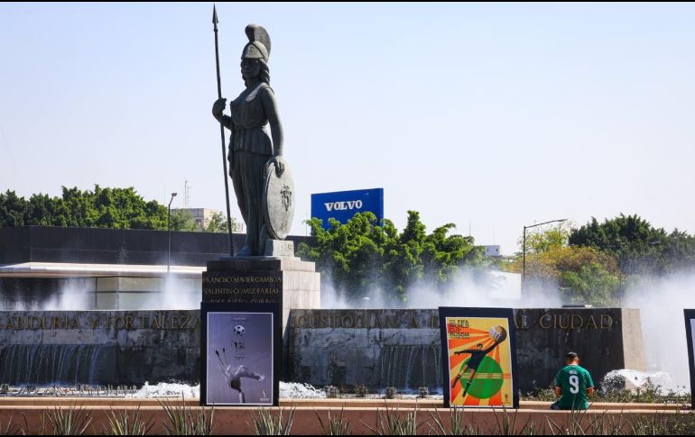 La exposición ofrece a los asistentes un viaje visual por la evolución del torneo de la FIFA y su impacto cultural. EL INFORMADOR / J. Acosta