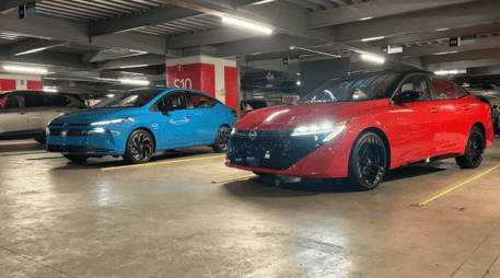 El Nissan Versa 2026 y Nissan Sentra 2026 están catalogados como nuevas generaciones dado que los cambios que presentan van más allá de lo estético y tecnológico. SUN / B. Dagio