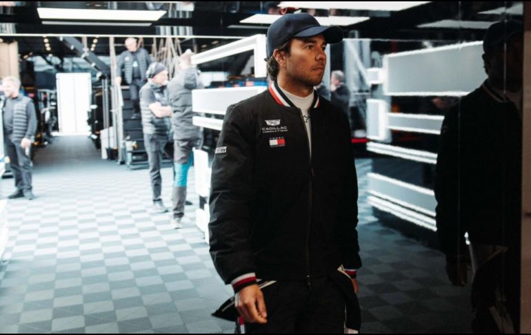 Checo Pérez buscará demostrar que su experiencia y talento pueden llevar al nuevo equipo estadounidense a competir entre los grandes. X/ @SChecoPerez.