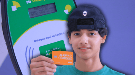 Para usarla en el transporte, solo es necesario acercarla al lector al subir al camión o ingresar a estaciones del tren ligero, Mi Macro Periférico o Mi Macro Calzada. ESPECIAL/Gobierno de Jalisco