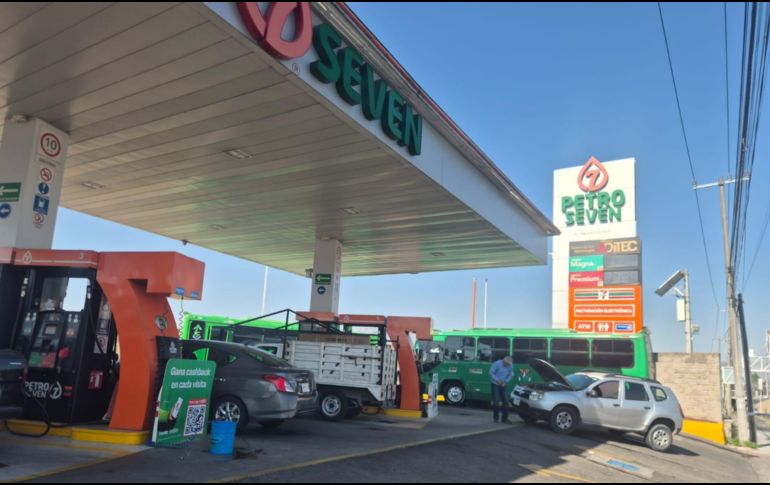 Claudia Sheinbaum afirma que el gobierno busca evitar alzas en combustibles por conflicto en Medio Oriente. ESPECIAL