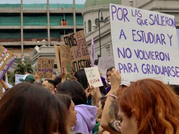 Este domingo 8 de marzo se llevará a cabo la marcha del 8M en conmemoración del Día Internacional de la Mujer. UNSPLASH / A. CHACÓN