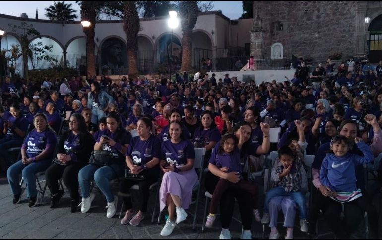 Durante la jornada se habilitaron módulos de atención con servicios gratuitos de asesoría jurídica, atención psicológica, trabajo social y canalización a redes de apoyo para mujeres que enfrentan violencia de género. CORTESÍA
