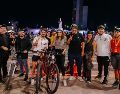 Verónica Delgadillo recorrió la Vía RecreActiva Nocturna, además de caminar por el Paseo Alcalde y disfrutar de las actividades culturales que había en las diferentes estaciones y templos. CORTESÍA