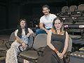 De izquierda a derecha: Abigail Vázquez (encargada de LARVA); Carlos González (director de Cultura Guadalajara); y Edith Castillo (encargada del Teatro Jaime Torres Bodet). EL INFORMADOR/ J. Acosta