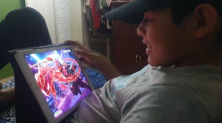 El trabajo reveló que un mayor uso de los medios digitales se relacionaba sistemáticamente con más síntomas depresivos. EL INFORMADOR/ARCHIVO