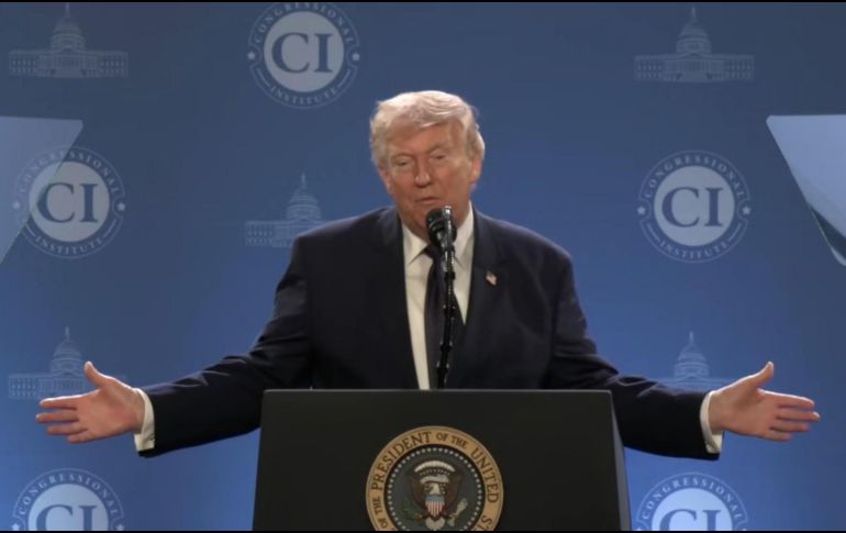 Trump afirma que el Gobierno cubano está por colapsar y menciona posible “toma de control amistosa”. EFE