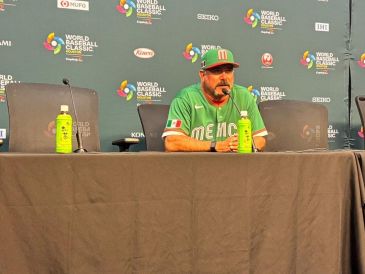 Respecto a las dudosas decisiones que presentaron los umpires durante el juego, Gil no los responsabilizó por la derrota del equipo tricolor. X/ @MexicoBeis.