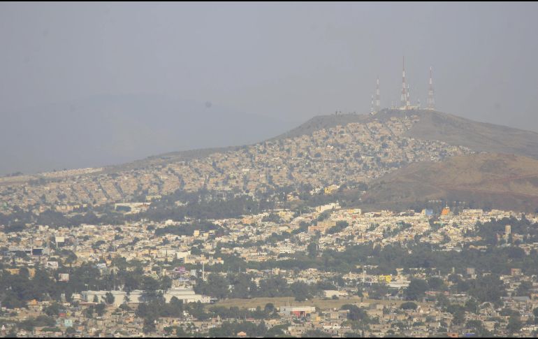 Desactivan alerta atmosférica tras controlar incendio en San Martín de las Flores. EL INFORMADOR / ARCHIVO