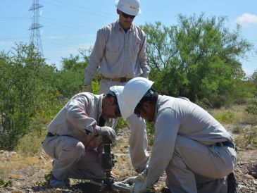 Personal de Pemex y Defensa localizaron dos tomas clandestinas de hidrocarburo.  NTX/ARCHIVO