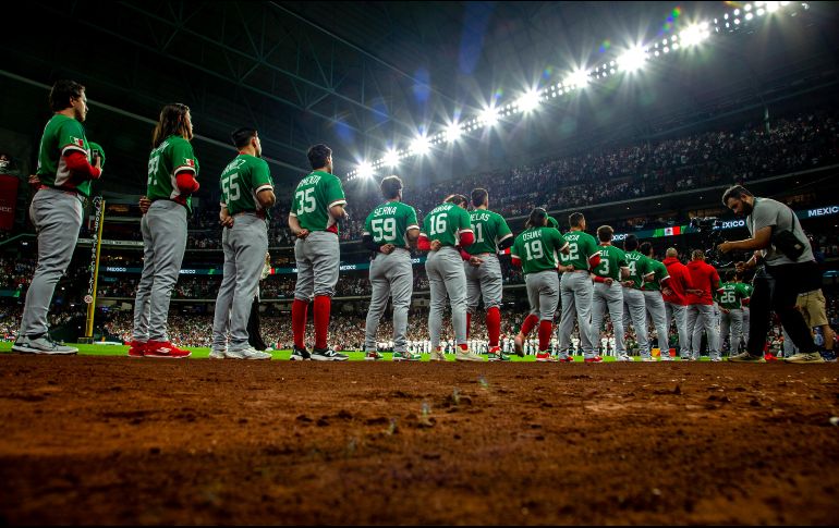 Un complicado criterio de desempate tiene en vilo a los equipos de México, Italia y Estados Unidos. EFE/C. Ramírez