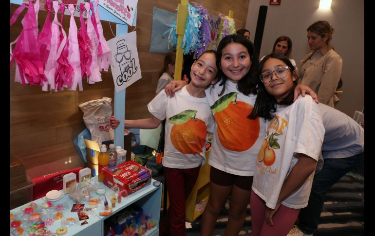 Ivana de la Torre, Regina Zuno y Alexa Flores. GENTE BIEN JALISCO / C. Jimeno