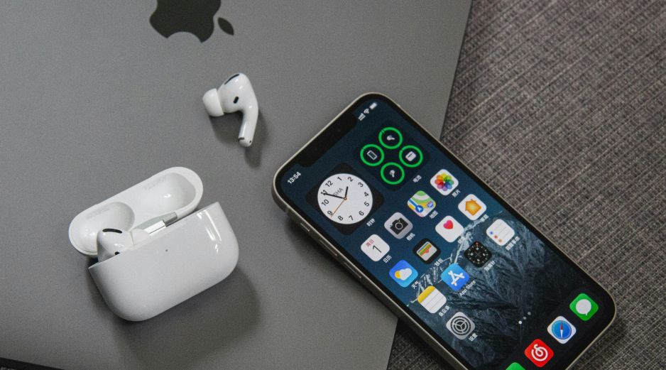 Este año, la “Apple Experience” se llevó a cabo de manera simultánea en Nueva York, Londres y Shanghái. Unsplash