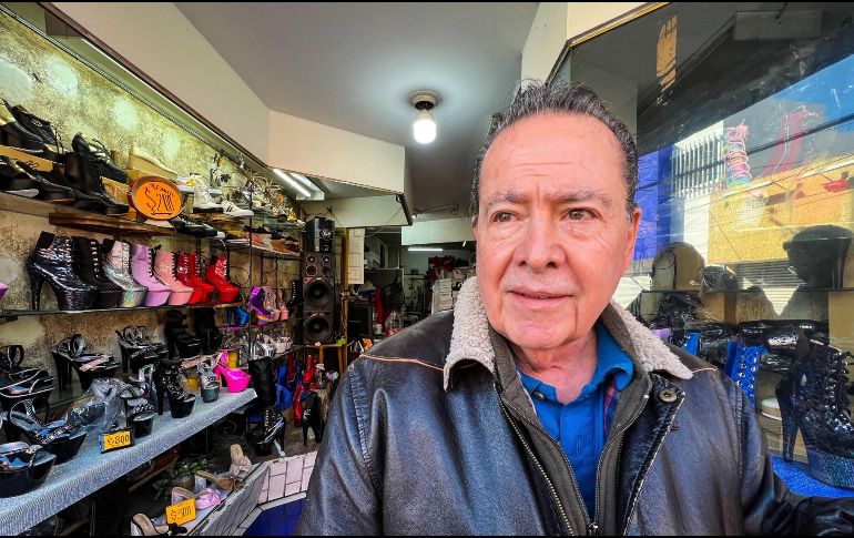 Existen zapaterías en Jalisco que ofrecen descuentos a los adultos mayores con la tarjeta Inapam. EL INFORMADOR / ARCHIVO