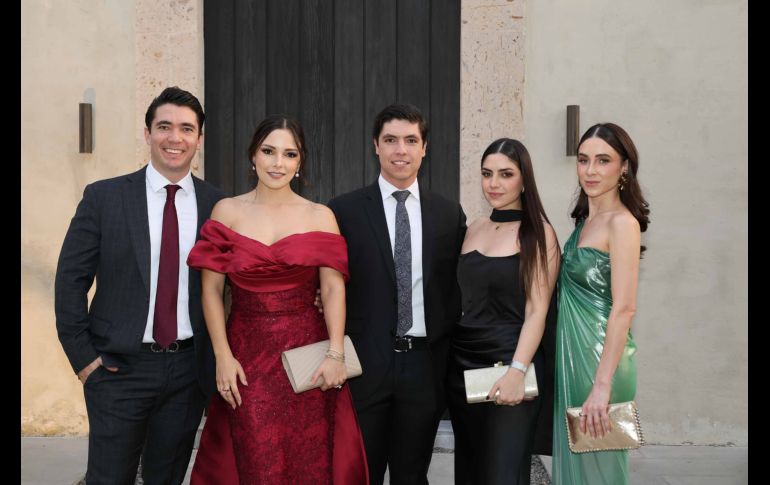 Luis Roberto Barragán, Fernanda González Gómez, Abraham González, Natalia Iñiguez y Sofía Guggenbuehl. GENTE BIEN JALISCO / Revista del 13 de marzo 2026