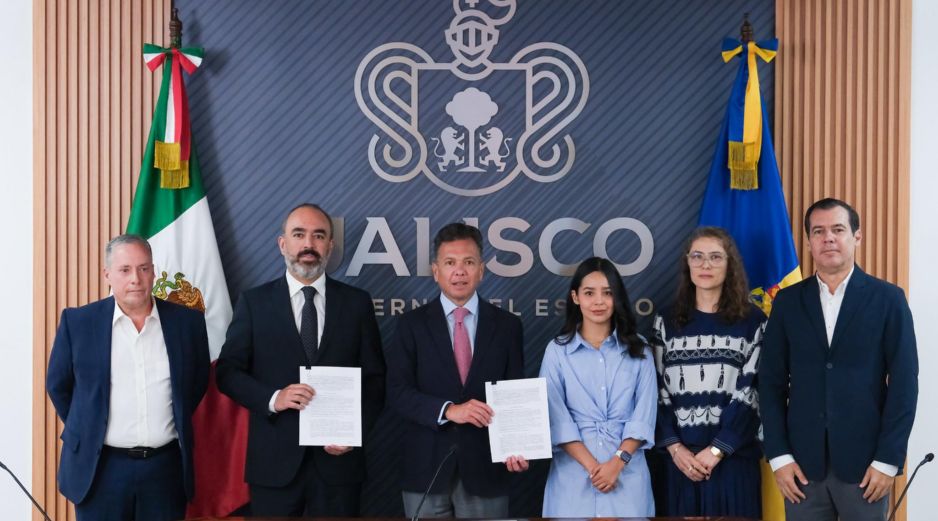 El acuerdo permitirá integrar datos para visualización de tránsito en tiempo real en Google Maps y Waze. ESPECIAL