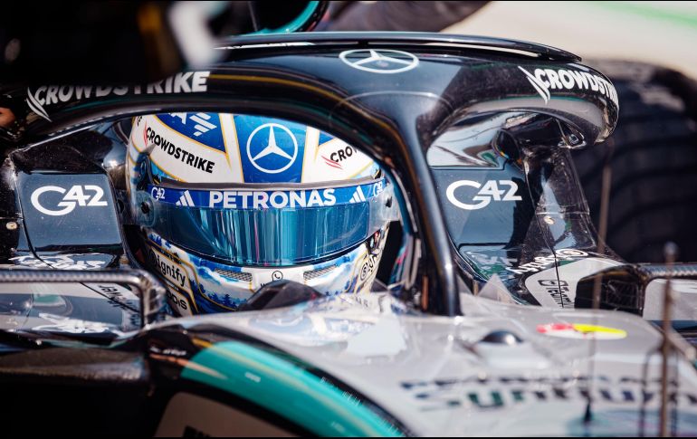 George Russell . Los Mercedes muestran un gran dominio en este inicio de temporada. EFE/A. Plavevski