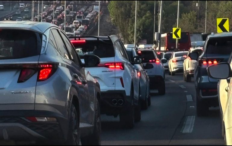 Para activar la fase 1 e contingencia ambiental es necesario que las mediciones de ozono u otros contaminantes lleguen a 150 puntos. EFE/S. Gutiérrez