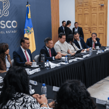 Pablo Lemus confirmó que en su gabinete se encontrarán 