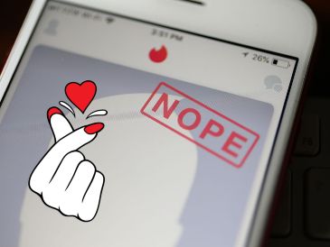 Estas son las modificaciones que incluirá Tinder para mejorar la experiencia para sus usuarios. AP / ARCHIVO