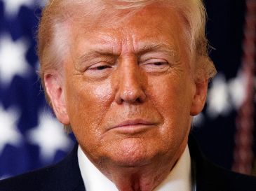 La nueva iniciativa en el Senado surge en medio de tensiones internacionales y debates sobre el uso de la fuerza militar. EFE/W. Oliver