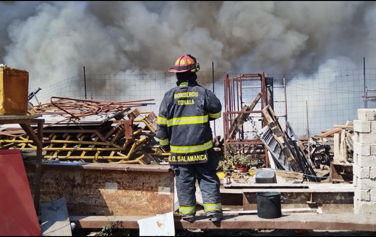 Se estima que la chatarrera en Tonalá presenta un área con posibles afectaciones de aproximadamente 200 × 200 metros. CORTESÍA