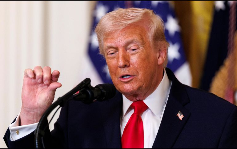 Trump asegura que, aunque se habla de la muerte de Jameneí, no hay evidencia que confirme que el líder supremo de Irán haya fallecido. EFE/ARCHIVO