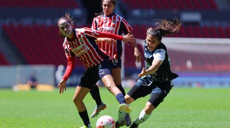 Un penal sin pruebas para ejecutarse debido a la inexistencia del VAR en la Fase Regular le arrebató la victoria al Rebaño. Imago7 / J. C. Cubeyro